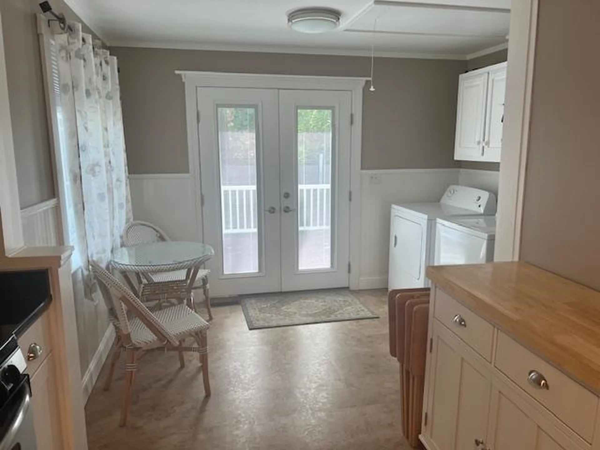 23 Walnut Avenue Hampton NH 03842