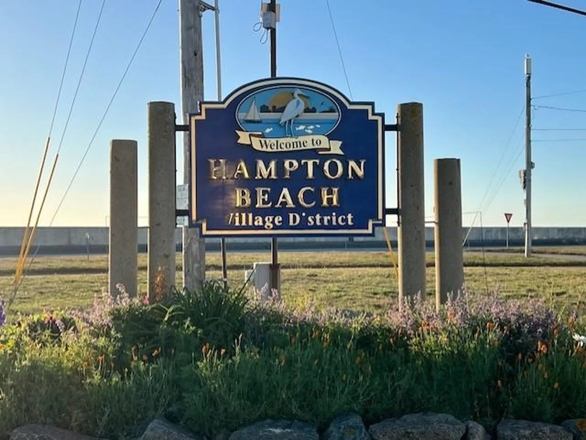 23 Walnut Avenue Hampton NH 03842