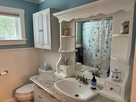 23 Walnut Avenue Hampton NH 03842
