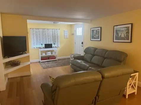 23 Walnut Avenue Hampton NH 03842
