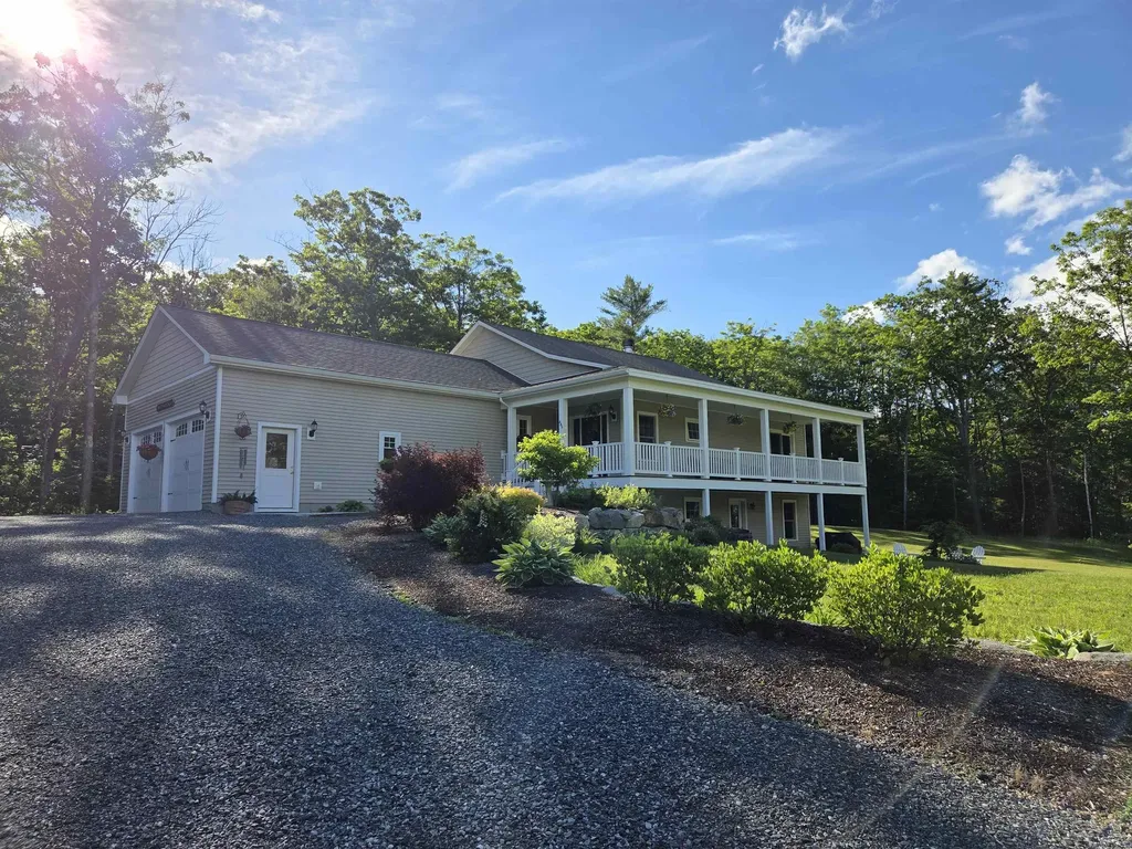 446 Edgemont Road Sunapee NH 03782