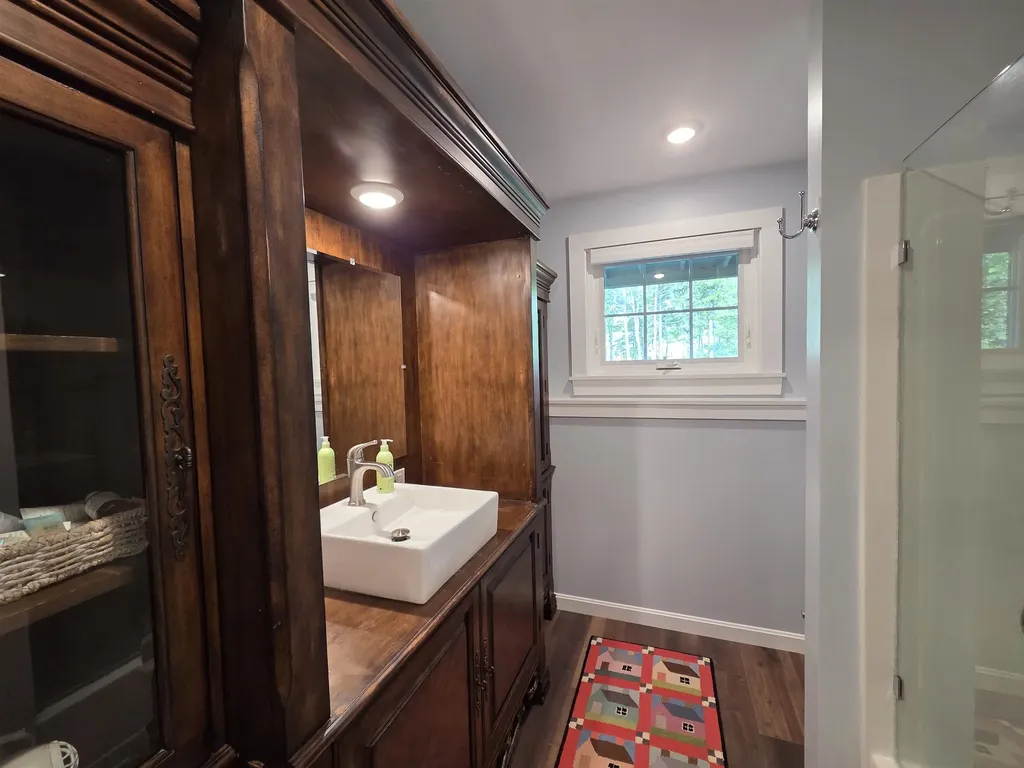 446 Edgemont Road Sunapee NH 03782