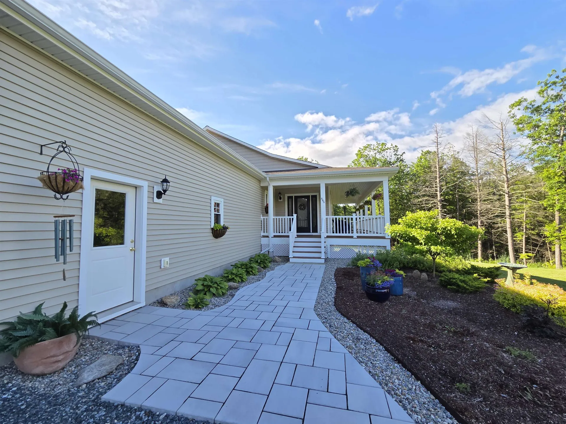 446 Edgemont Road Sunapee NH 03782