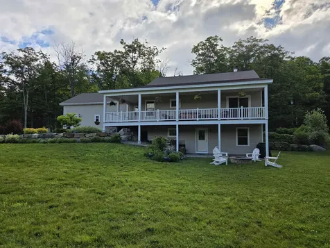 446 Edgemont Road Sunapee NH 03782