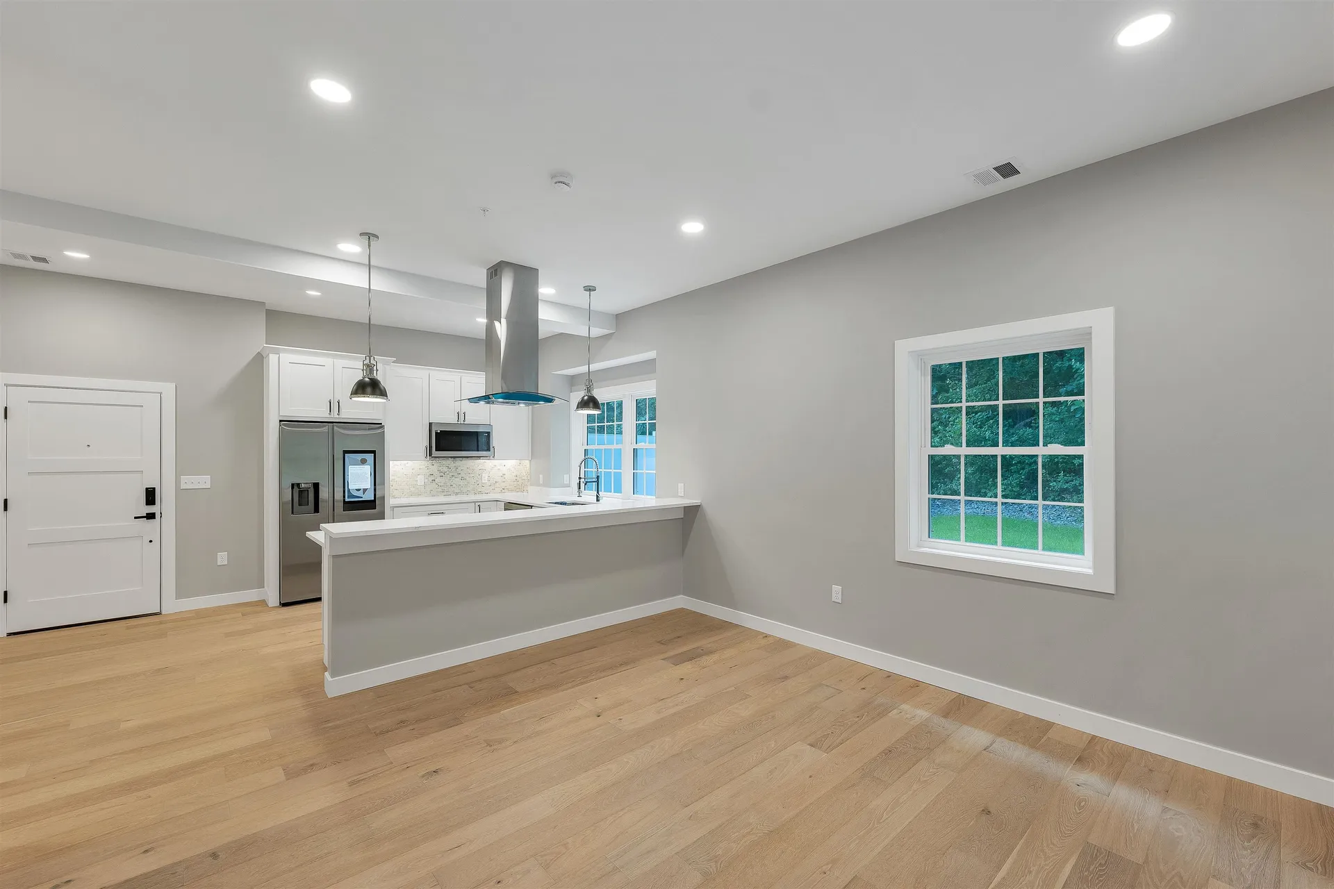 384 Main Street Salem NH 03079