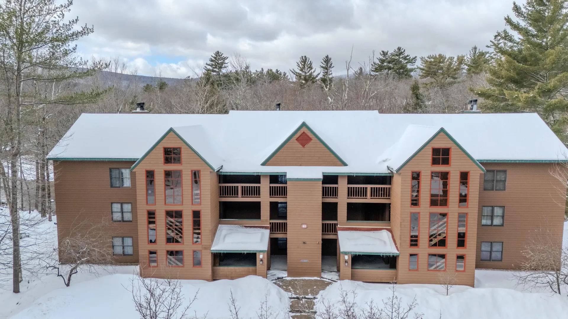 65 Riverfront Drive Woodstock NH 03262