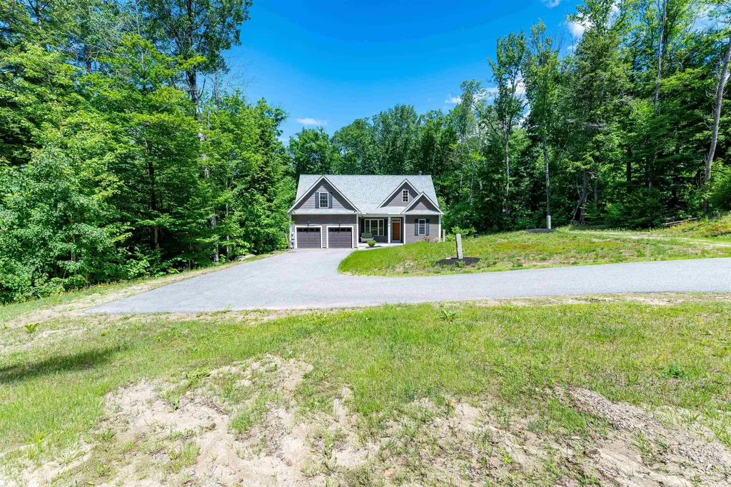 45 Washington Avenue Bartlett NH 03812