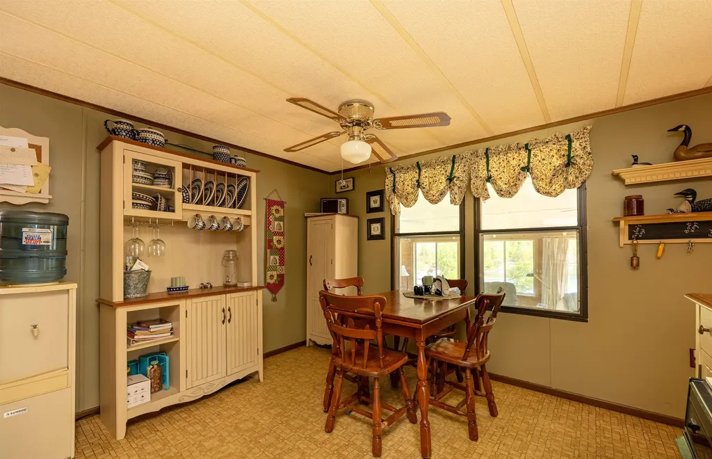 81 Shoreline Drive Barnet VT 05821