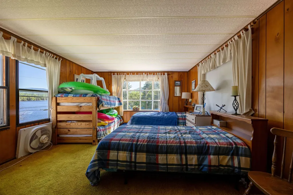 81 Shoreline Drive Barnet VT 05821