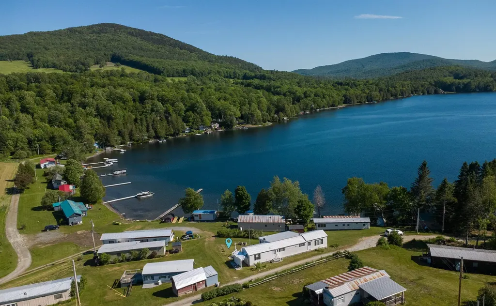 81 Shoreline Drive Barnet VT 05821