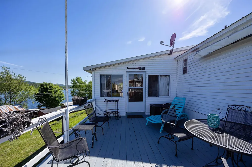81 Shoreline Drive Barnet VT 05821