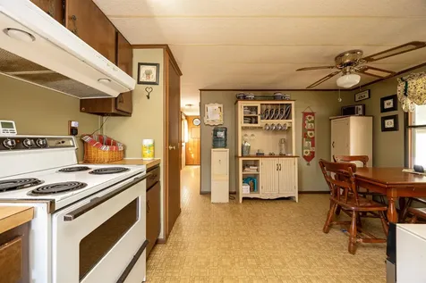 81 Shoreline Drive Barnet VT 05821