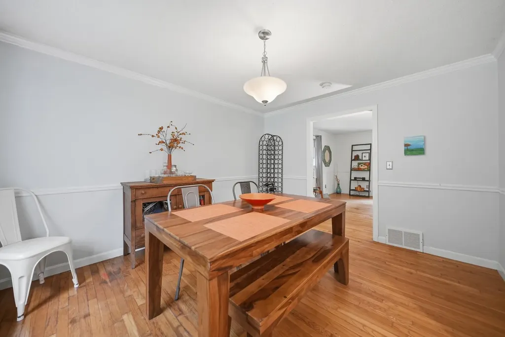 47 Beaver Lane Bedford NH 03110