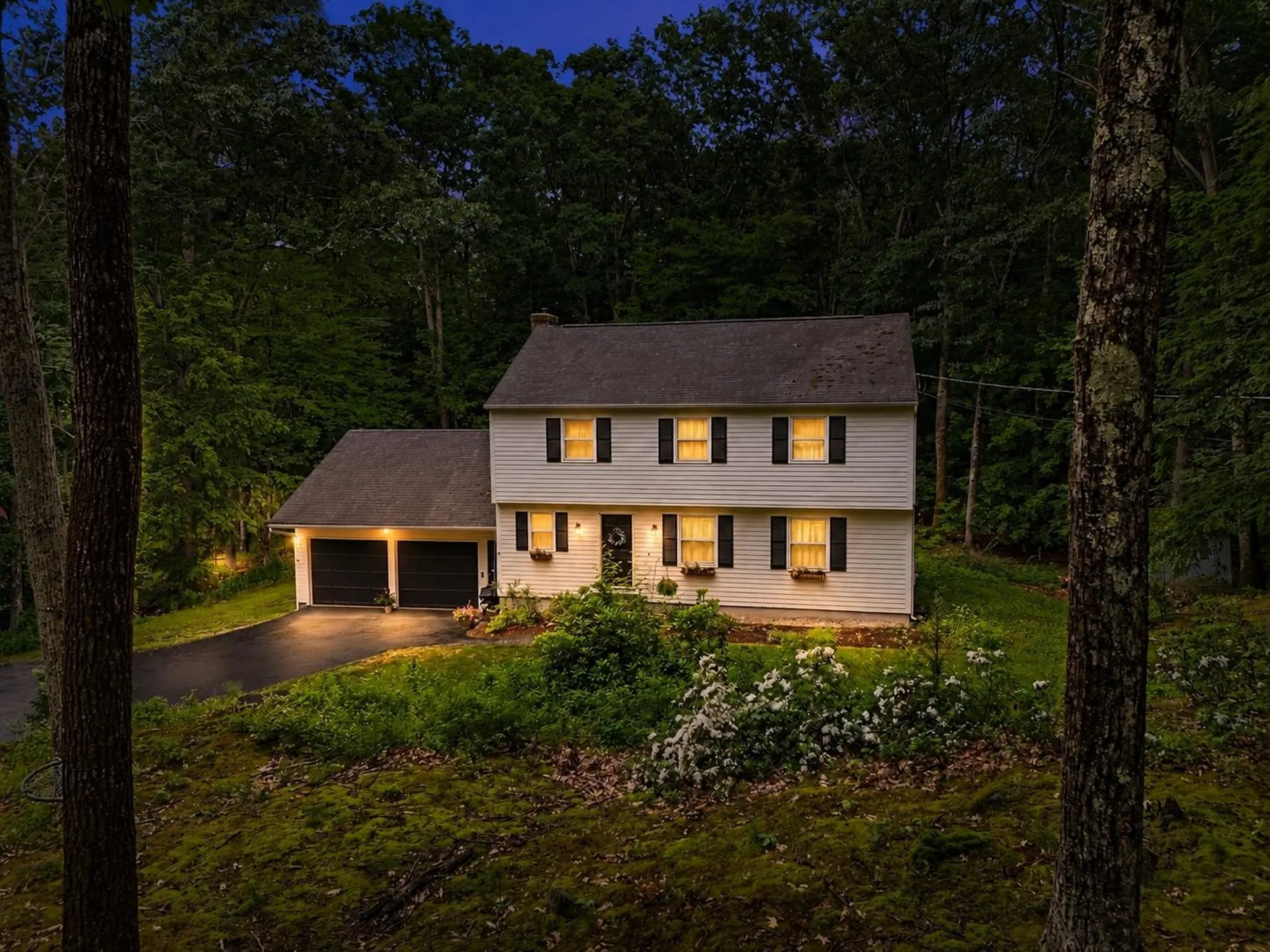 47 Beaver Lane Bedford NH 03110