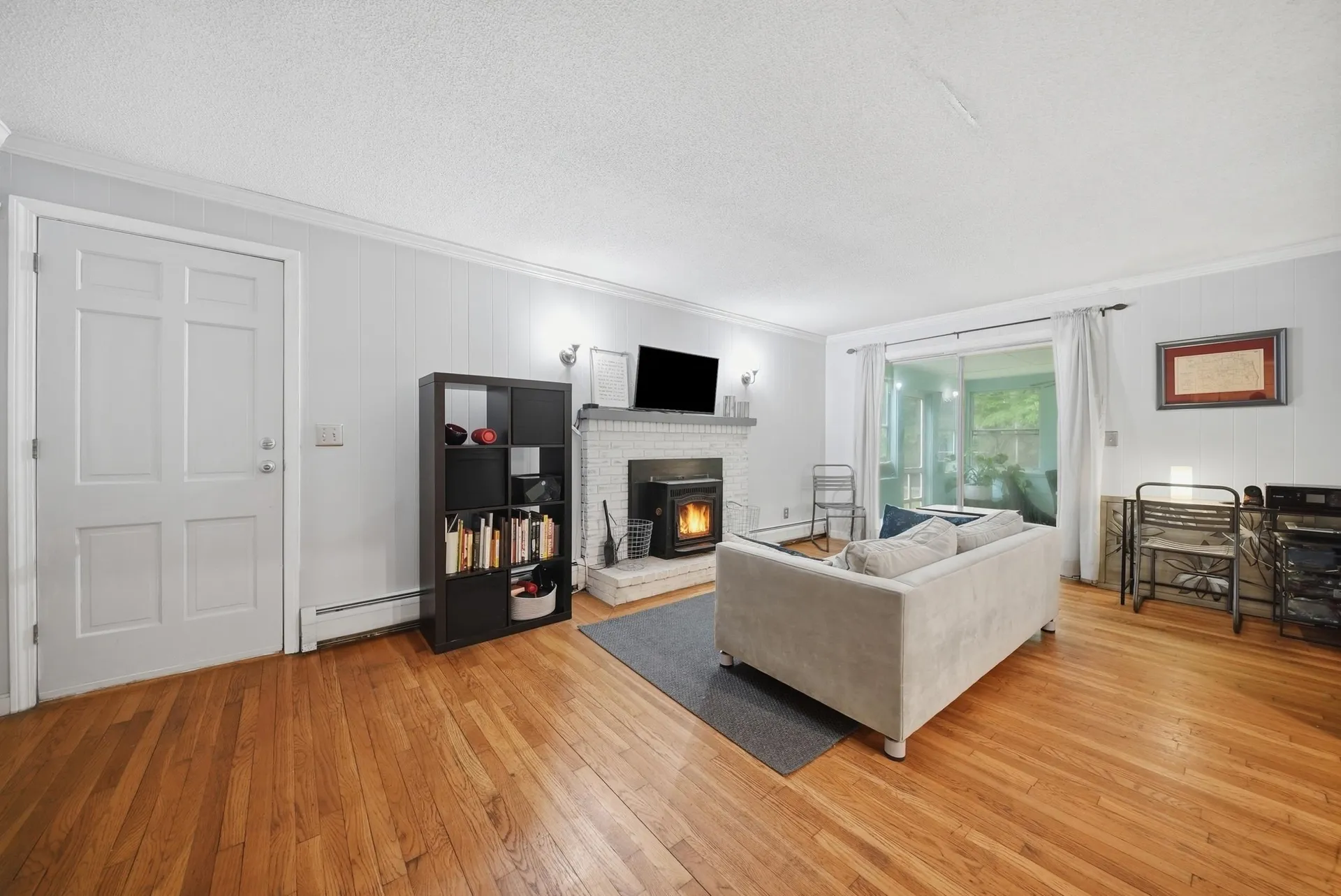 47 Beaver Lane Bedford NH 03110
