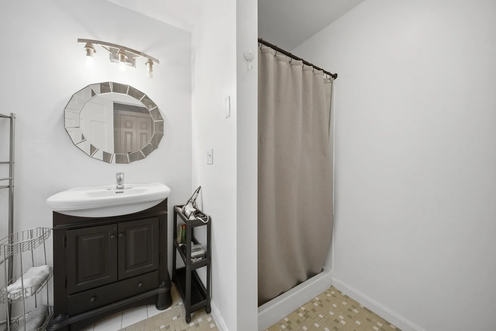 47 Beaver Lane Bedford NH 03110