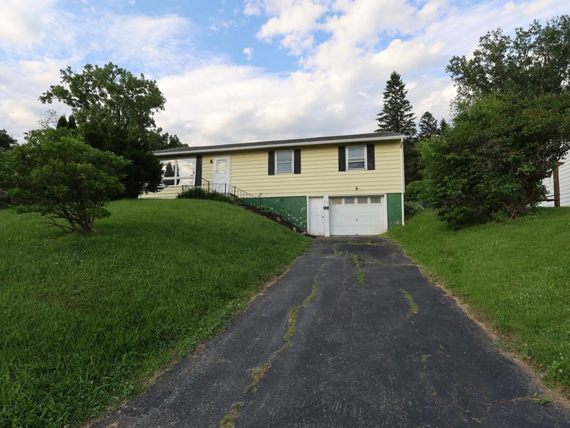 219 Hickok Street Winooski VT 05404