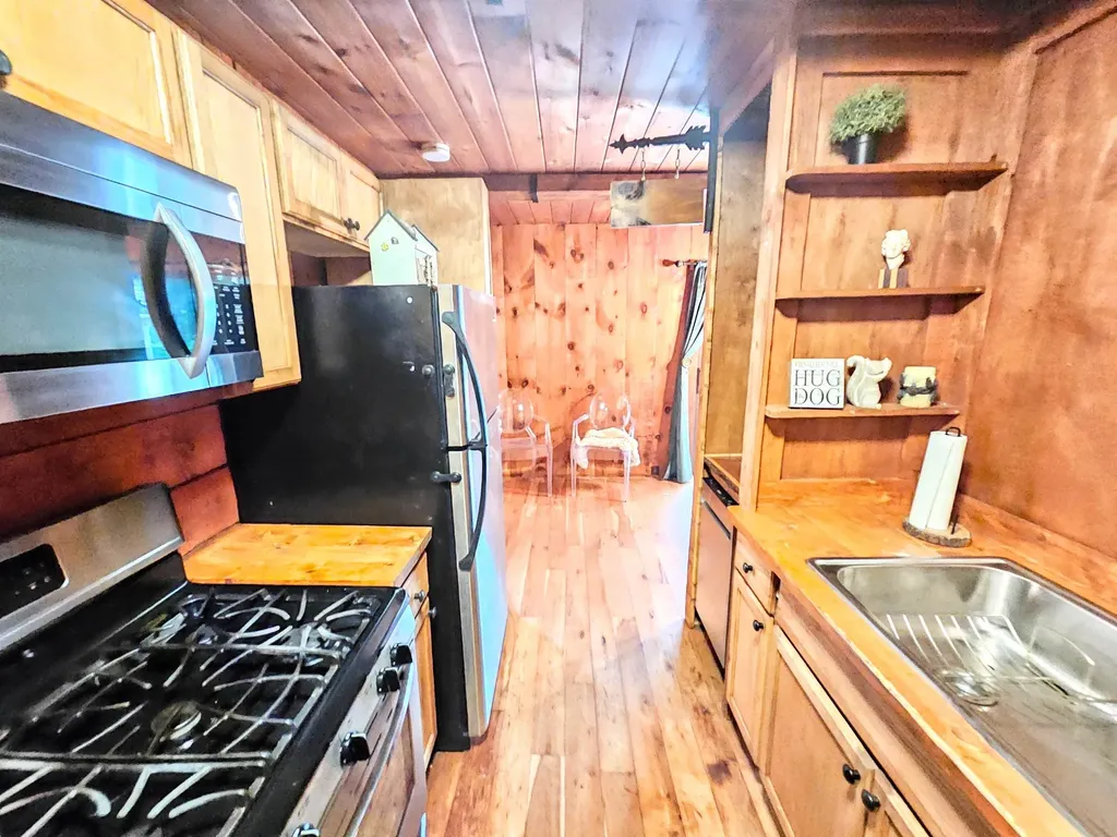60 East Brook Crossing Wilmington VT 05363