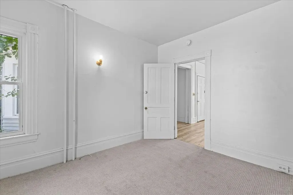 21 Hyde Street Burlington VT 05401