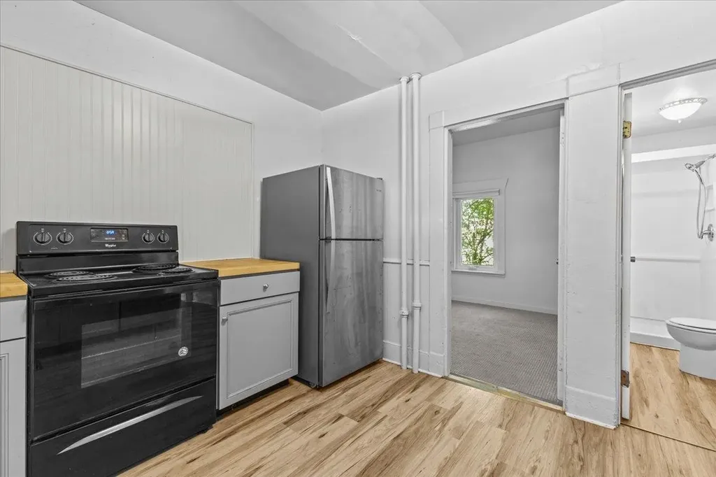 21 Hyde Street Burlington VT 05401