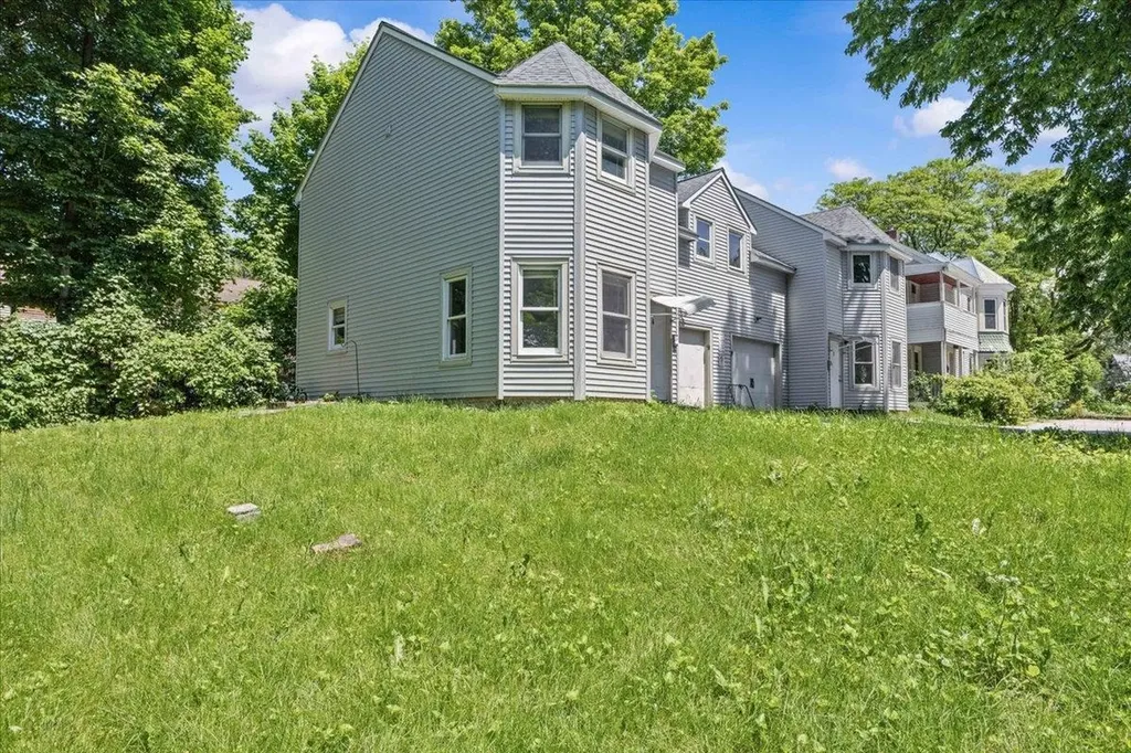 21 Hyde Street Burlington VT 05401