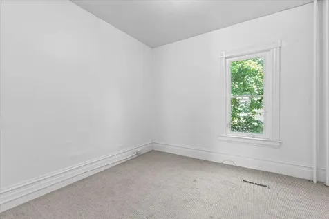 21 Hyde Street Burlington VT 05401