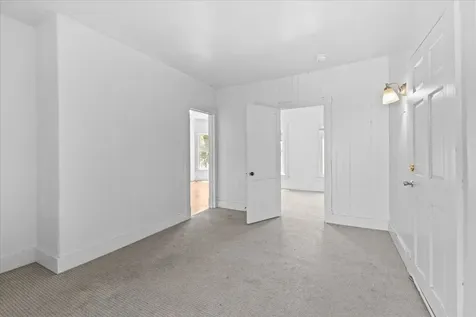 21 Hyde Street Burlington VT 05401