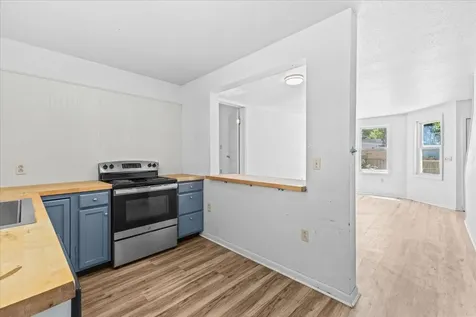 21 Hyde Street Burlington VT 05401
