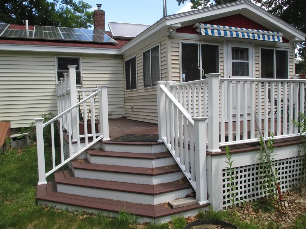 32 Pinewood Drive Somersworth NH 03878