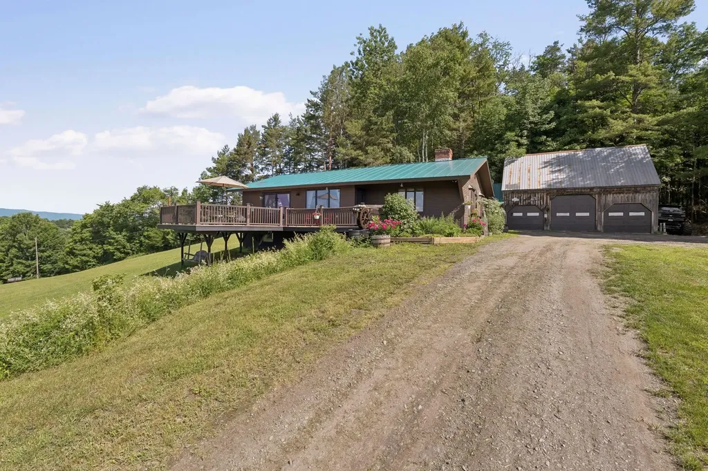 867 East Bethel Road Randolph VT 05061