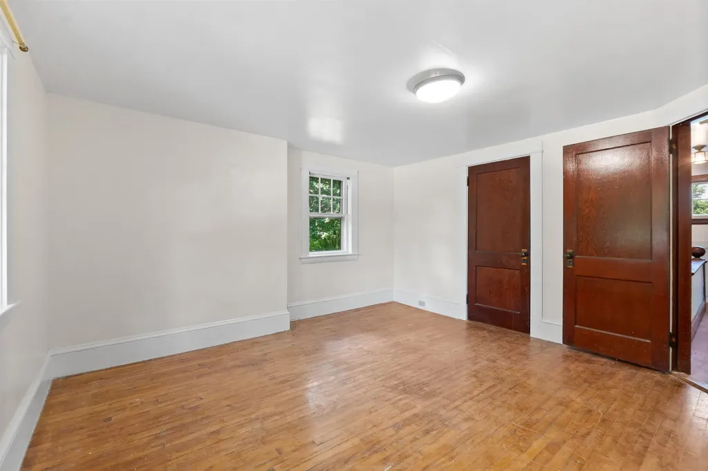 15 Sherburne Road Lee NH 03861