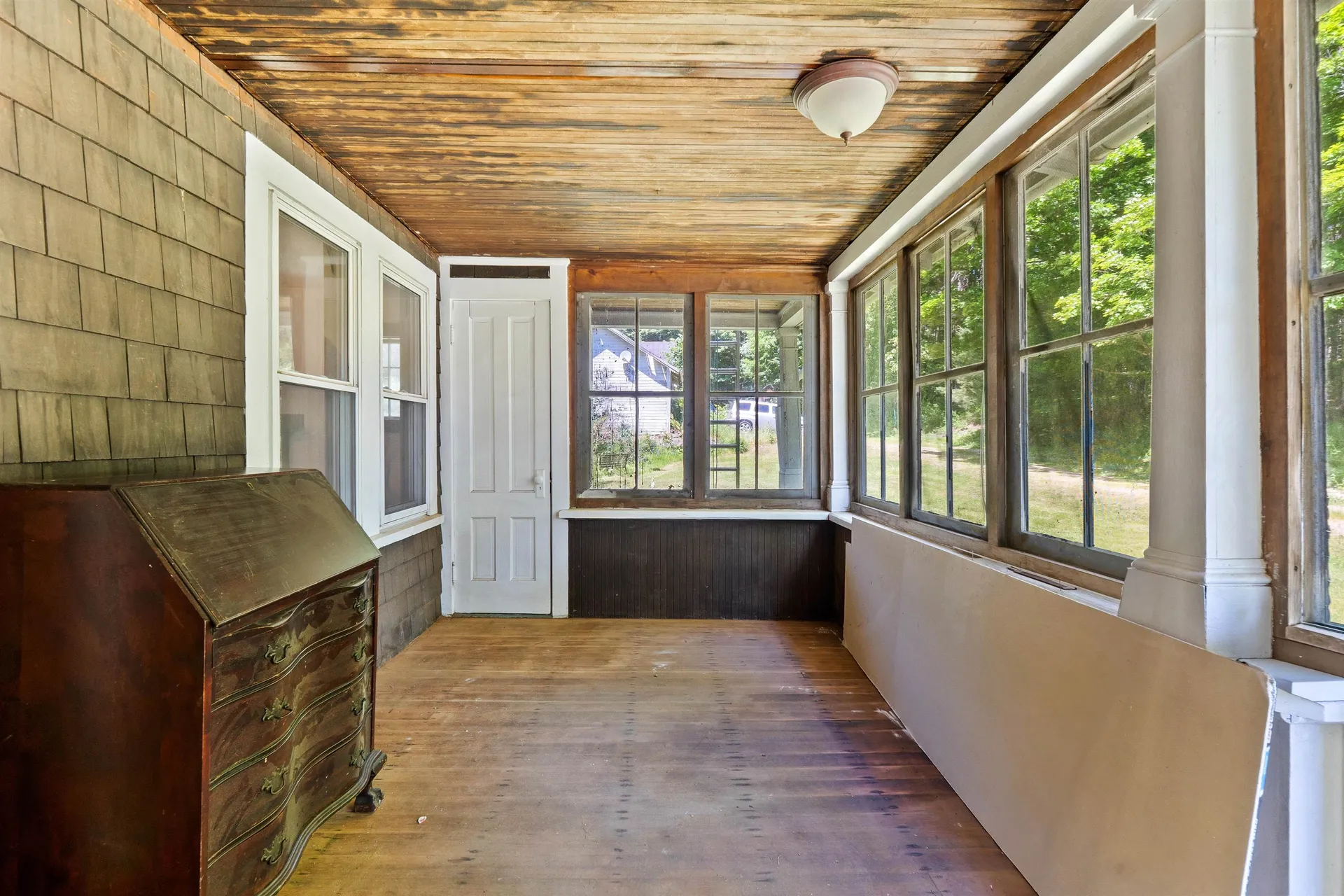 15 Sherburne Road Lee NH 03861
