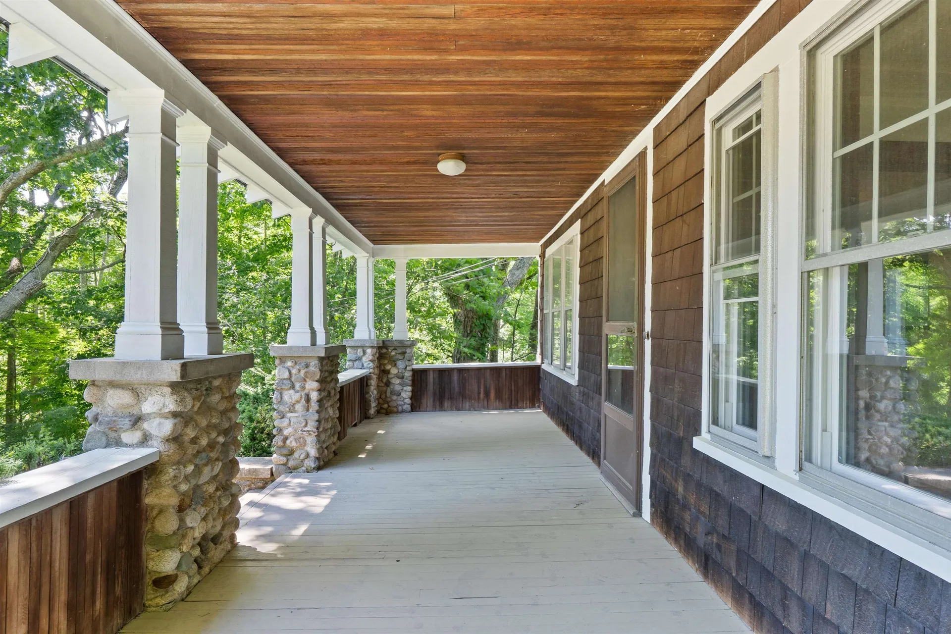 15 Sherburne Road Lee NH 03861