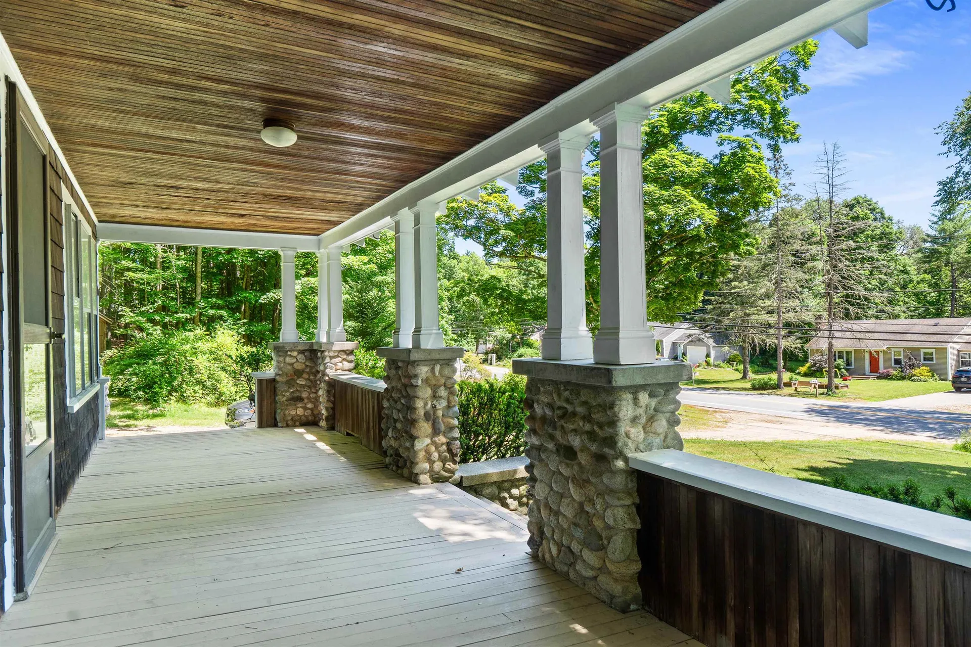 15 Sherburne Road Lee NH 03861