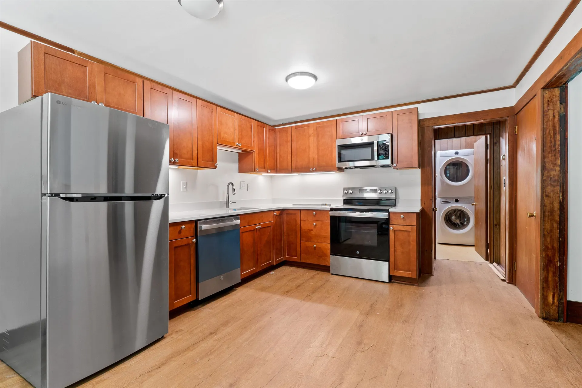 15 Sherburne Road Lee NH 03861