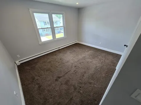 25 W Rosedale Avenue Manchester NH 03103