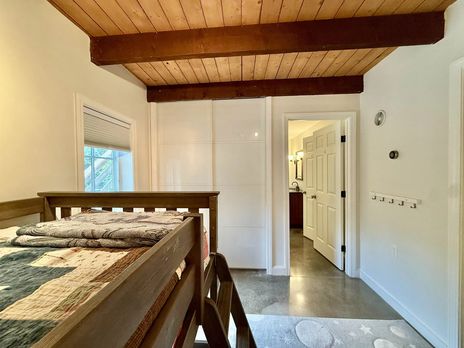 58 Stone Hollow Road Londonderry VT 05148