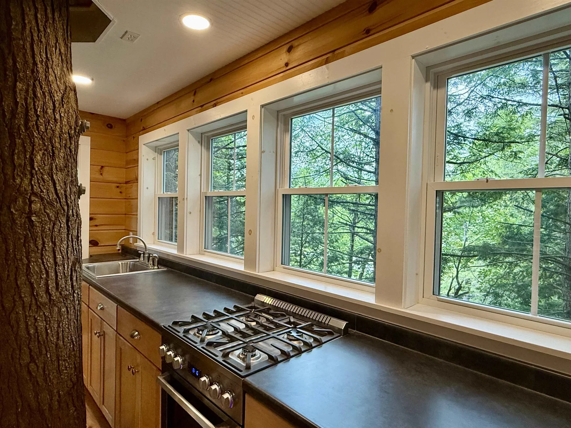 58 Stone Hollow Road Londonderry VT 05148