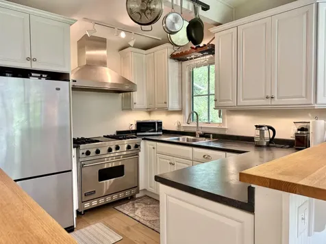 58 Stone Hollow Road Londonderry VT 05148