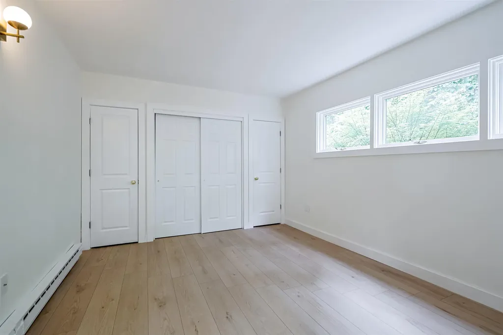 33 Coburn Woods Drive Nashua NH 03063