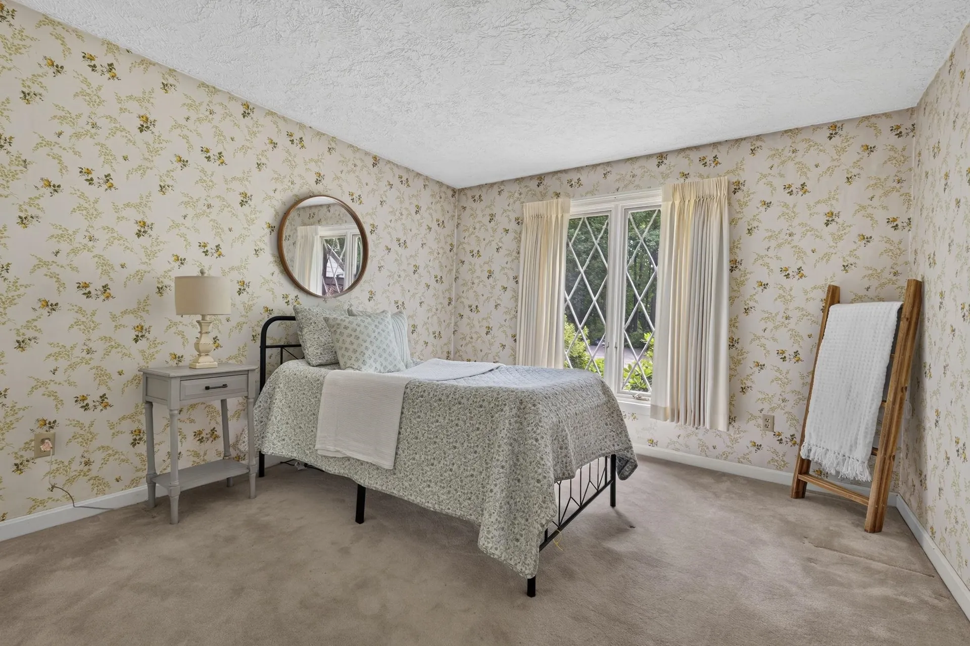 28 Buttonwood Road Bedford NH 03110