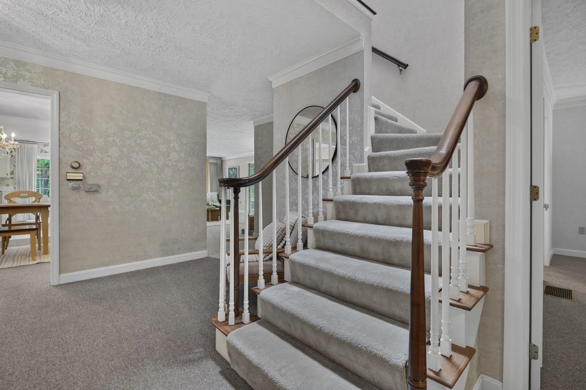 28 Buttonwood Road Bedford NH 03110