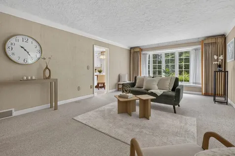 28 Buttonwood Road Bedford NH 03110