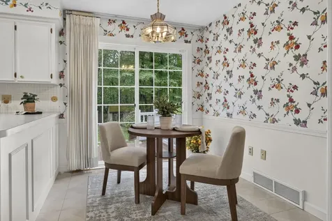 28 Buttonwood Road Bedford NH 03110
