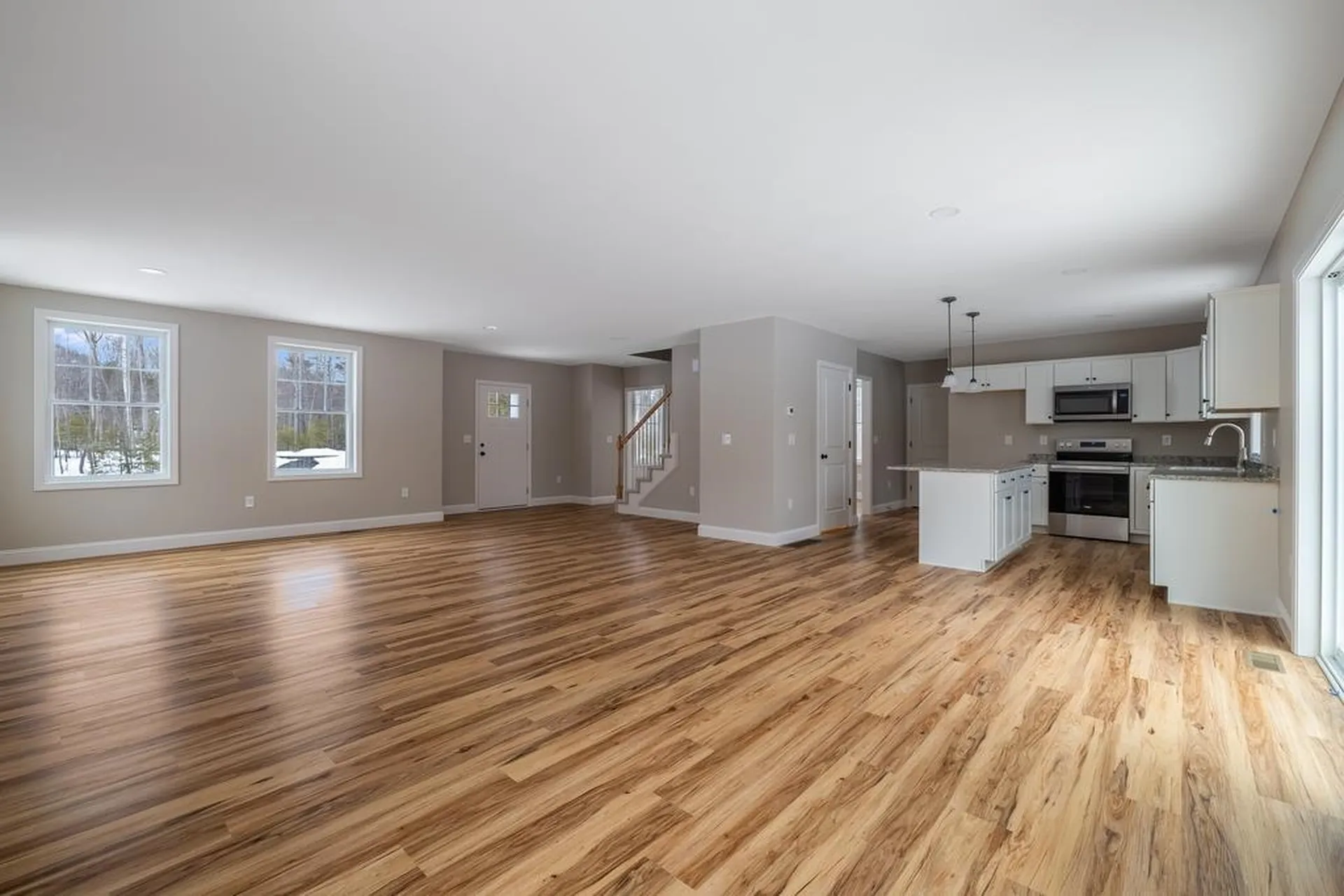 118 Mills Shore Drive Hampstead NH 03841