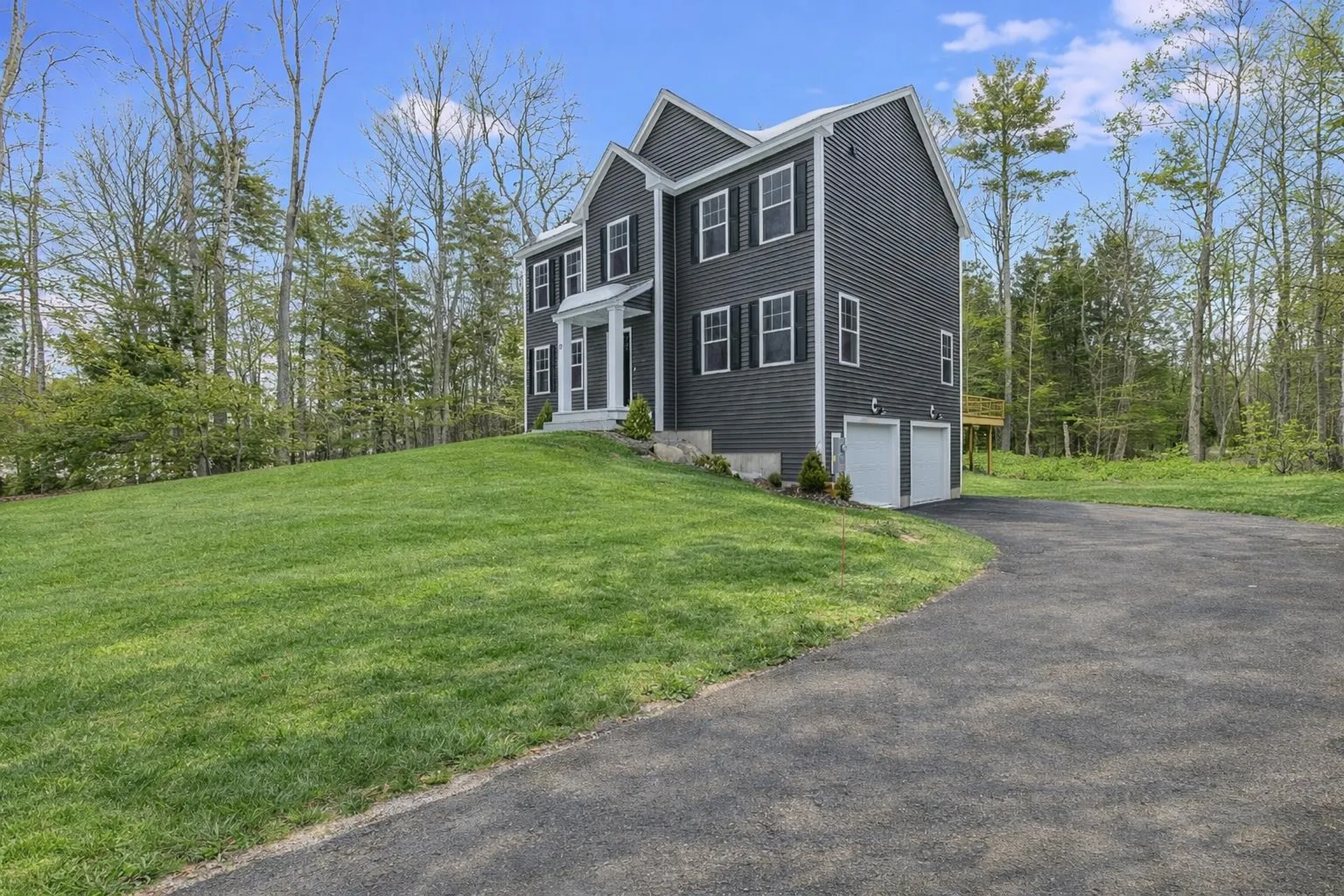 55 Mills Shore Drive Hampstead NH 03841