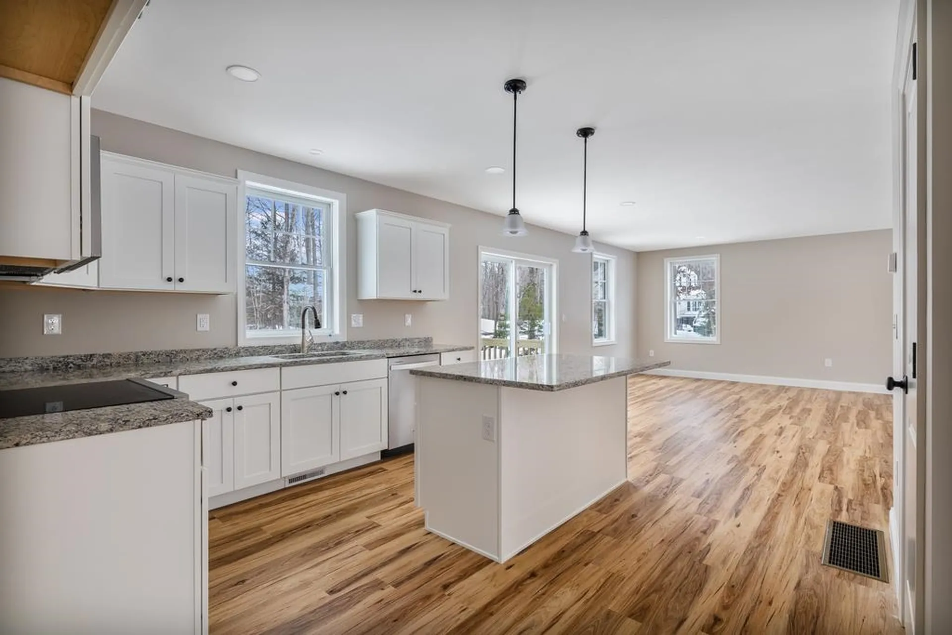 55 Mills Shore Drive Hampstead NH 03841