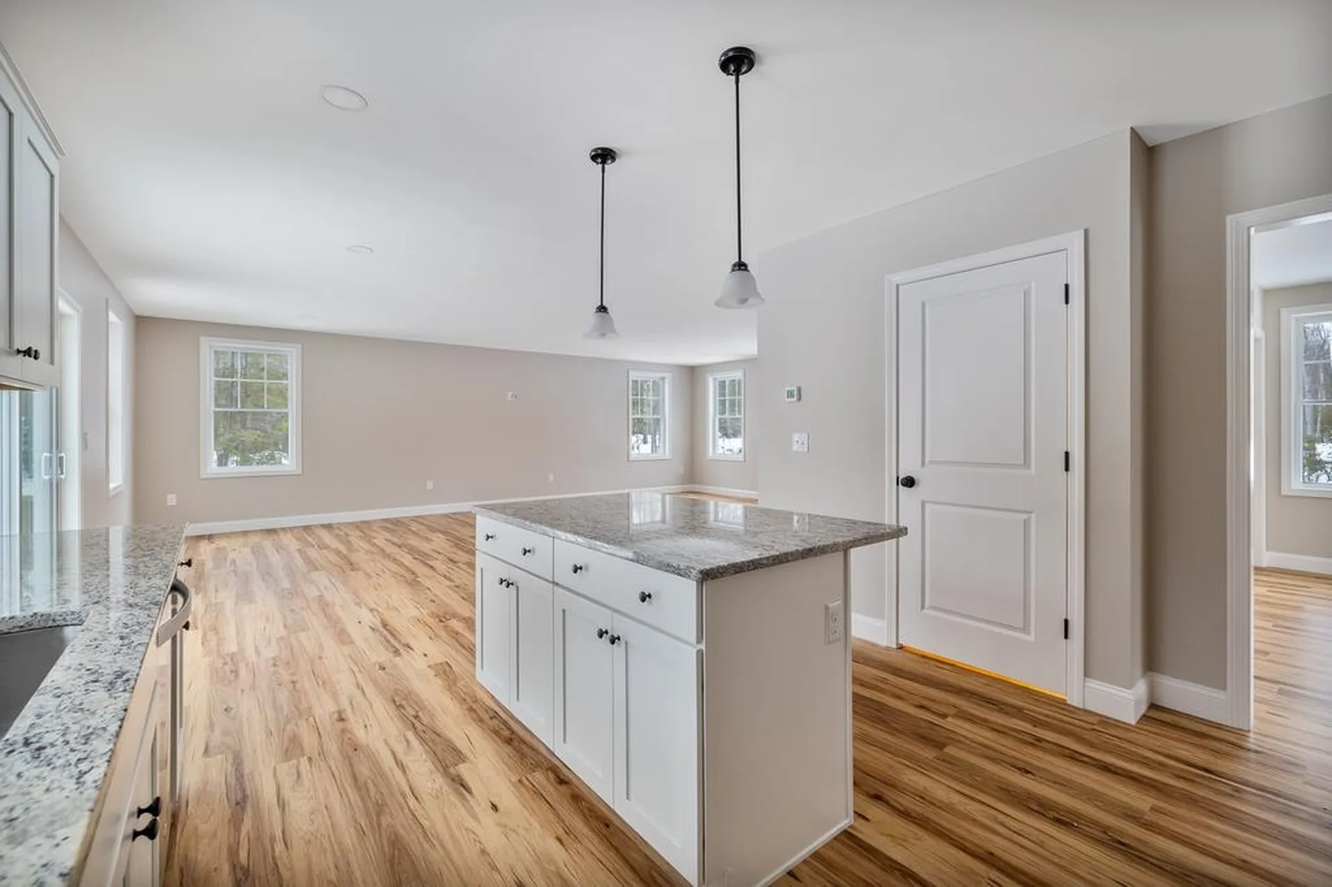 118 Mills Shore Drive Hampstead NH 03841