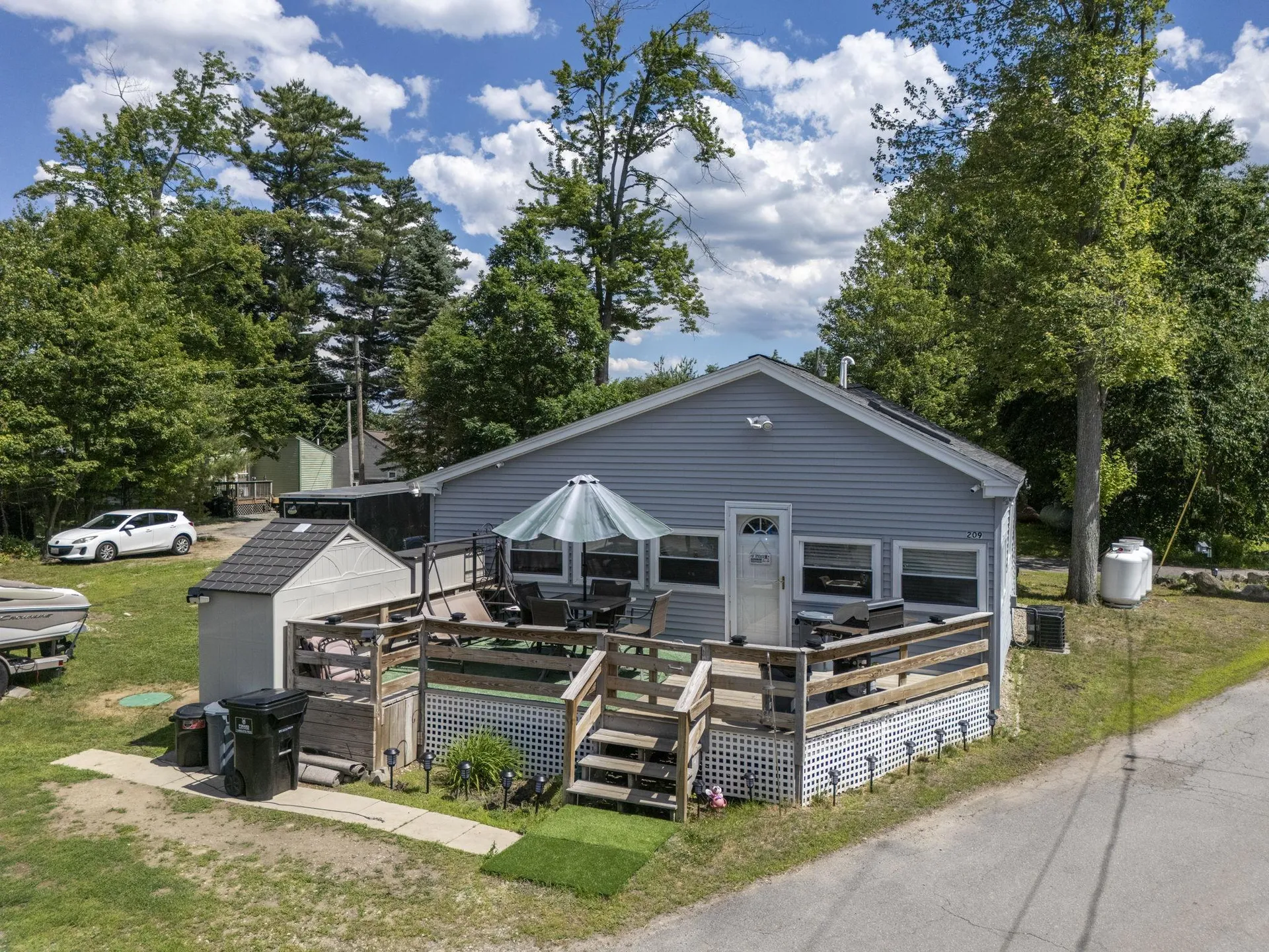 209 Chases Grove Road Derry NH 03038