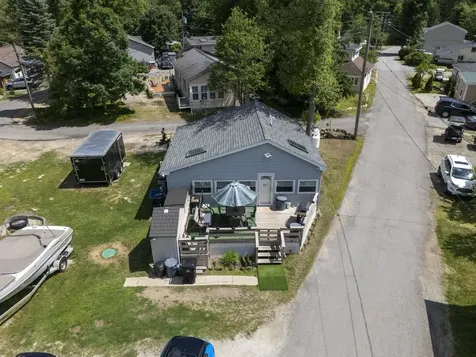 209 Chases Grove Road Derry NH 03038